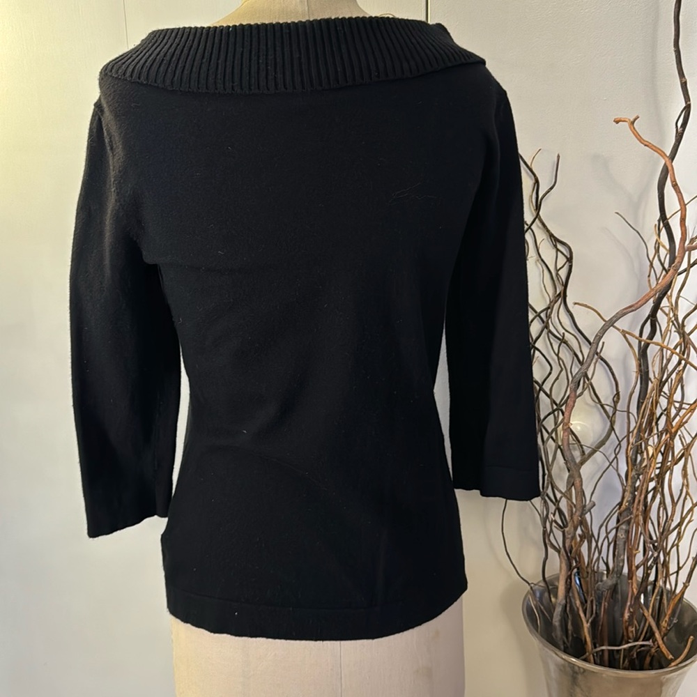White House Black Market 3/4 sleeve boat neck sweater - Picture 4 of 7